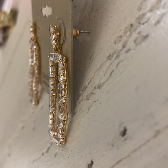 Rhinestone gold Natasha drop earrings - Picture 2 of 3